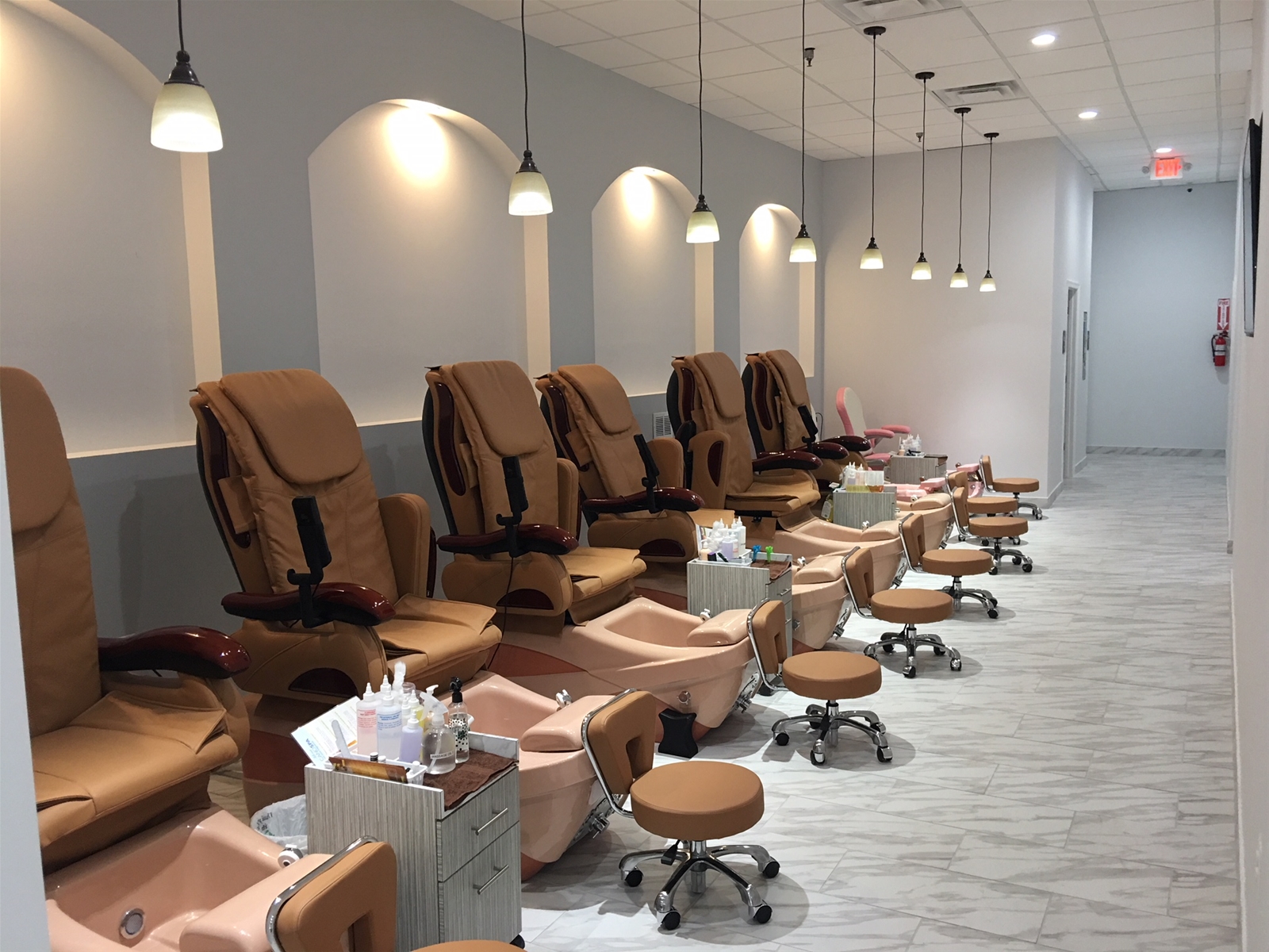 Sky Nails Spa Studio, Sky Nails & Spa Studio