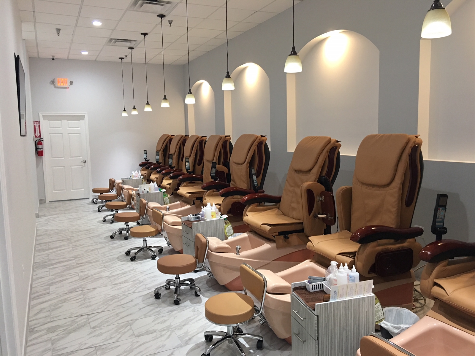 Sky Nails Spa Studio, Sky Nails & Spa Studio